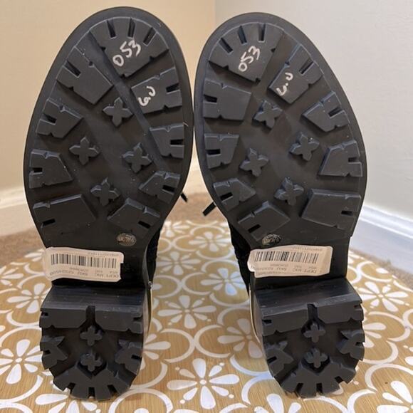 NWT Vince Camuto black nubuck leather Kerivini buckle detail boots - Picture 14 of 15